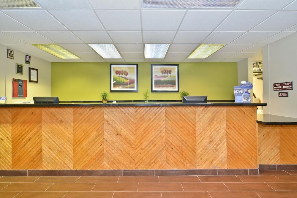 Ramada By Wyndham Platte City Kci Airport Екстериор снимка