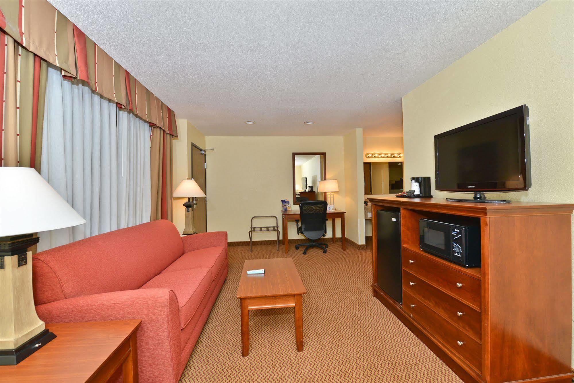 Ramada By Wyndham Platte City Kci Airport Стая снимка